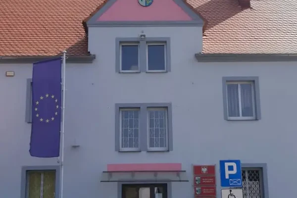 Zmiany w godzinach pracy biblioteki w Krotoszycach i filii w Warmątowicach