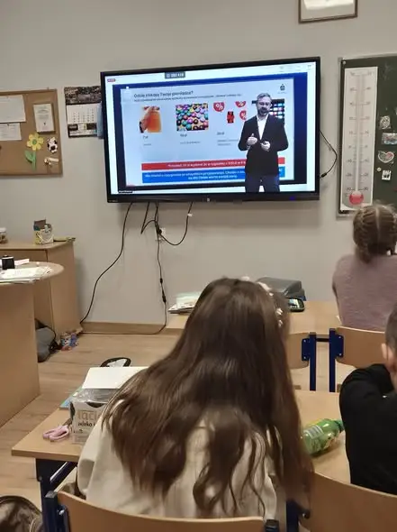 Himalaista Michał Leksiński spotkał się online z uczniami z Bartoszowa