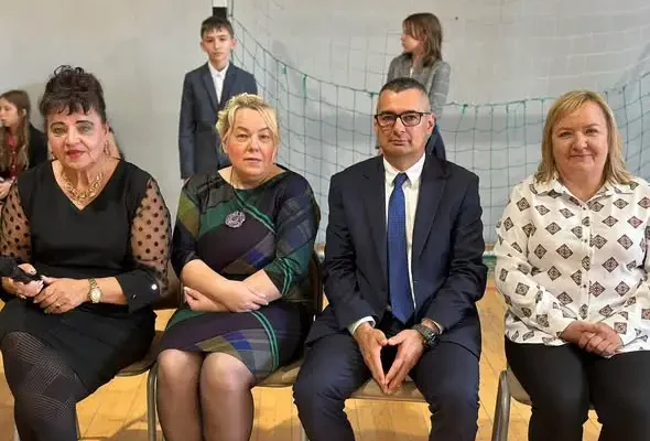 Dzień Edukacji Narodowej w Gminie Legnickie Pole – podziękowania dla nauczycieli i pracowników oświaty