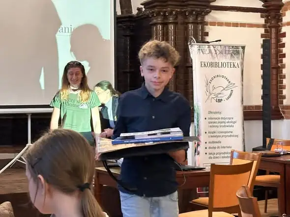 Jakub Mik z klasy VII B zdobył II miejsce w konkursie „Parki Narodowe – Magiczne Krainy”