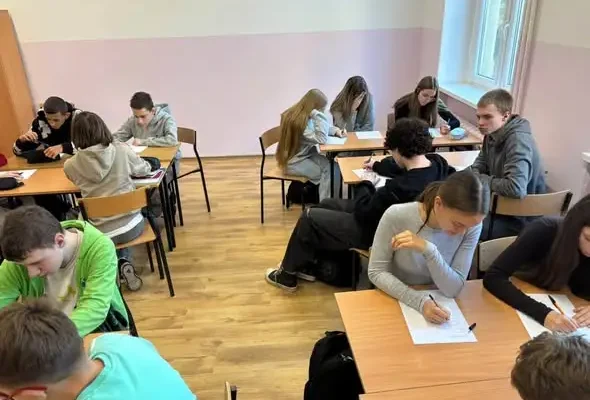 Ogólnopolski Tydzień Kariery w chojnowskiej „Czwórce” – ósmoklasiści odkrywali swoje predyspozycje