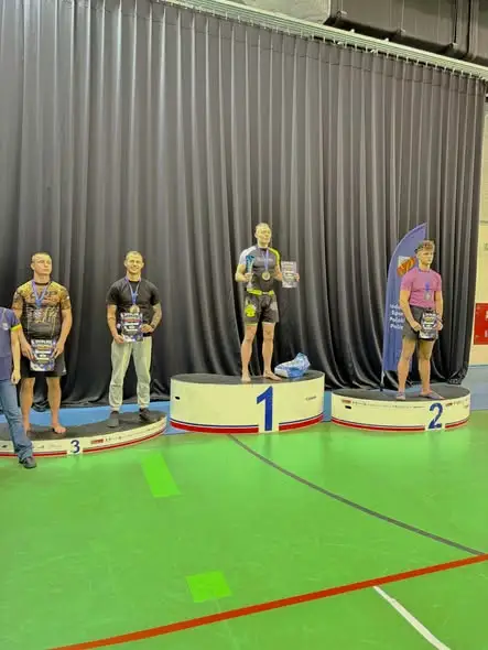 Legnicki policjant z medalem mistrzostw Polski w brazylijskim jiu-jitsu